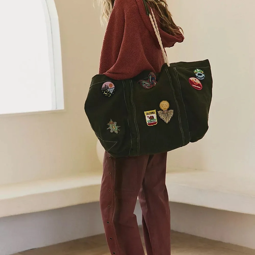 Gorgeous, Free People Been There Badge Tote❤️ NWOT - Picture 8 of 8